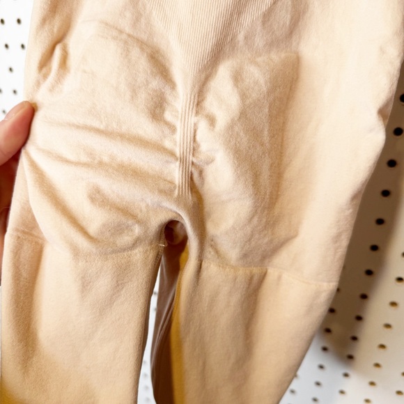 SPANX | Seamless High-Waist Shapewear in Nude Sz. Small - Picture 5 of 8